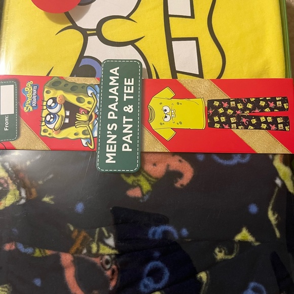 Men’s Pajamas Set - Picture 4 of 4